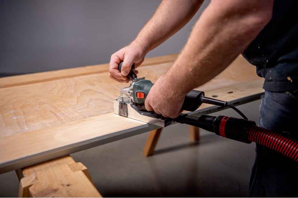Metabo LF 850 S mit zusätzlichem Wendemesser, 5 statt 4, zum Mehrwert, Absaugverbindungsadapter, in MetaBox 145